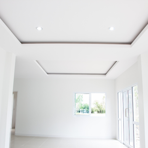 wykonywanie sufitów podwieszanych